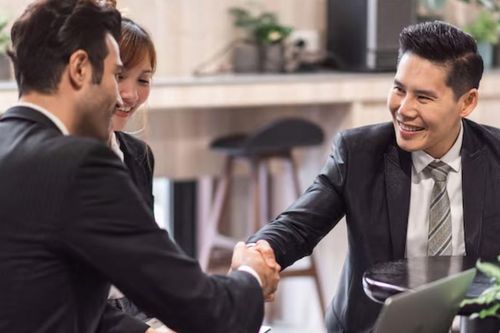 Người có nội tâm mạnh mẽ biểu hiện ở 10 đặc điểm: Ít nói nhưng ai cũng nể