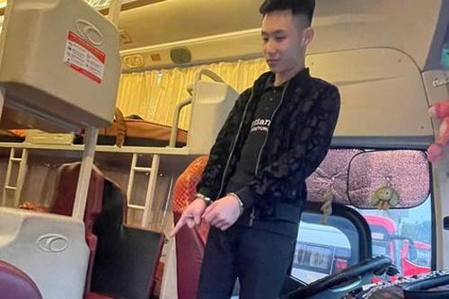 Bắt nhanh đối tượng trộm gần 30 triệu đồng trên xe khách ở Lào Cai