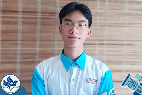 Tiết lộ thủ khoa thi đánh giá năng lực đợt 1