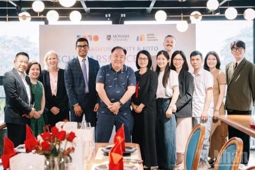 Đại học Monash tài trợ học bổng cho sinh viên hoàn cảnh khó khăn