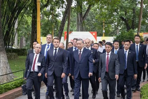 Pháp sẵn sàng sát cánh cùng Việt Nam dựa trên mối quan hệ đối tác tin cậy