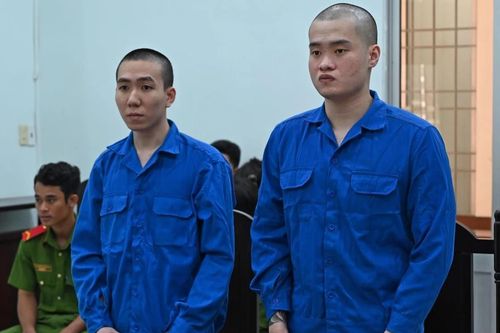 Cặp 'chân rết' bán ma túy cùng lãnh án