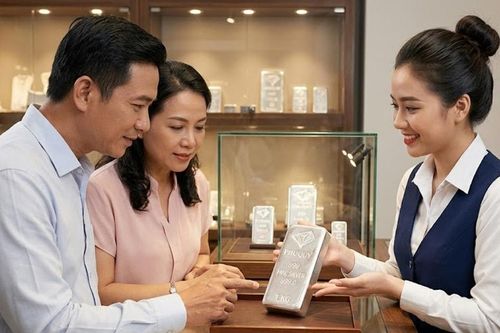 Giá bạc hôm nay 17/4: Bất ngờ tăng dù bạc thế giới giảm
