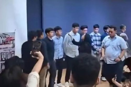 Đại học danh tiếng Indonesia đình chỉ 16 sinh viên vì bê bối quấy rối tình dục
