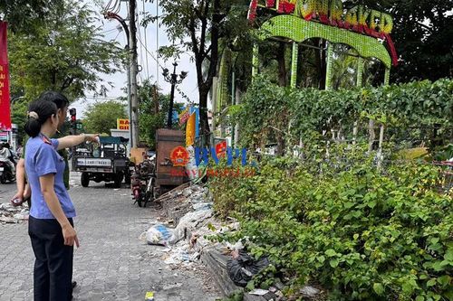 VKSND Khu vực 4 TP Hồ Chí Minh kiến nghị xử lý tình trạng rác thải tại Công viên Lê Thị Riêng