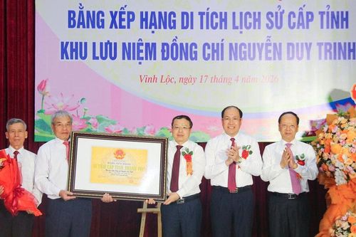 Lễ đón nhận Bằng xếp hạng Di tích lịch sử cấp tỉnh Khu Lưu niệm đồng chí Nguyễn Duy Trinh