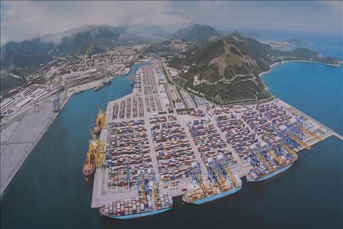 Vốn mồi đầu tư công kích hoạt dự án 'siêu cảng' tỷ đô