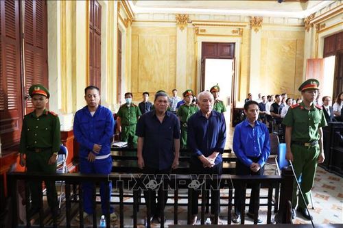 TP Hồ Chí Minh: Xét xử vụ án sai phạm tín dụng gây thiệt hại hơn 1.000 tỷ đồng