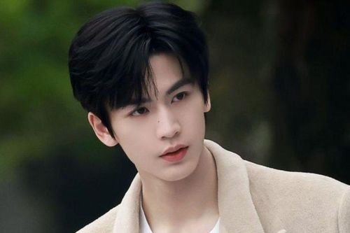 Trương Lăng Hách bị thay thế