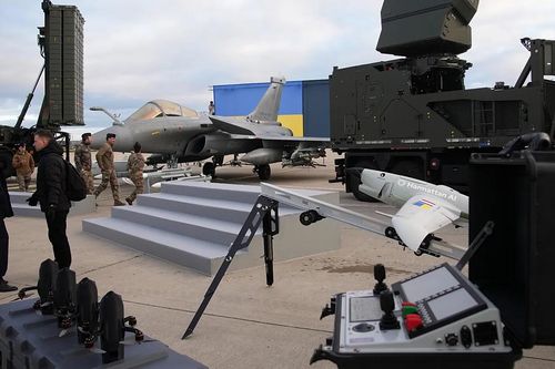 EU rót hơn 1 tỷ USD cho nghiên cứu và phát triển quốc phòng