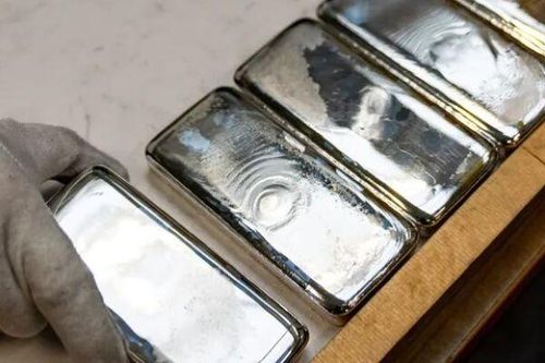 Thế giới 'thiếu' bạc năm thứ 6 liên tiếp, bạc miếng dự báo sẽ được tiêu thụ kỷ lục