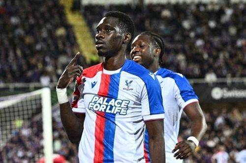 Ismaila Sarr rực sáng giúp Crystal Palace vào bán kết Conference League dù thua Fiorentina