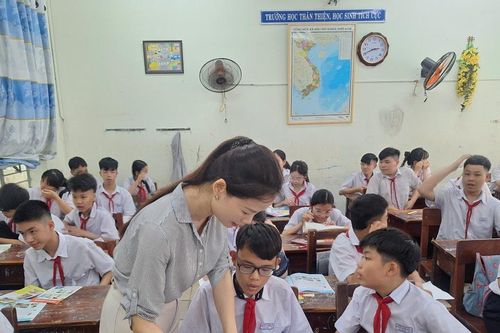 Cấp thiết mở rộng mạng lưới trường, lớp: Khó khăn cơ sở vật chất