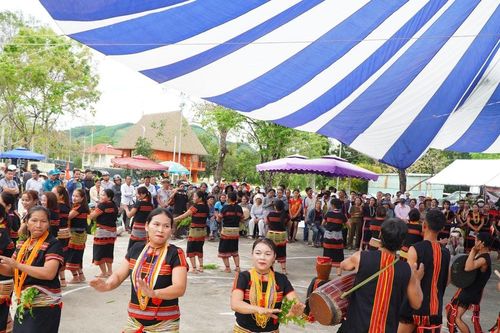 Bảo tồn và phát huy giá trị văn hóa truyền thống Phước Trà:Hướng đi bền vững cho du lịch cộng đồng
