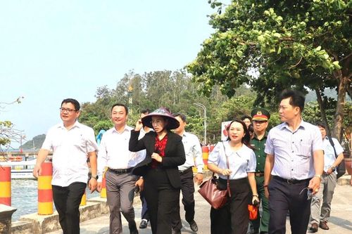 Tập huấn nâng cao chất lượng dịch vụ du lịch tại Cù Lao Chàm