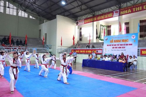Xã Vạn Ninh khai mạc Đại hội Thể dục thể thao lần thứ I năm 2026