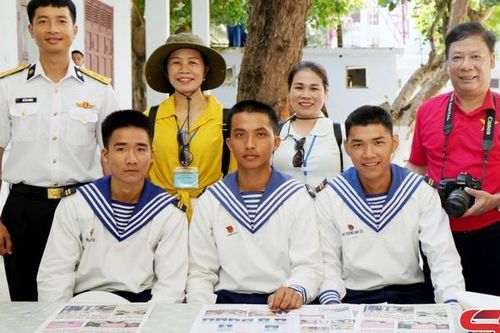Yêu mãi Trường Sa