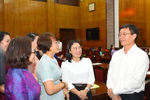 Khơi dậy trí tuệ cán bộ trẻ, tạo lực đẩy cho giai đoạn phát triển mới