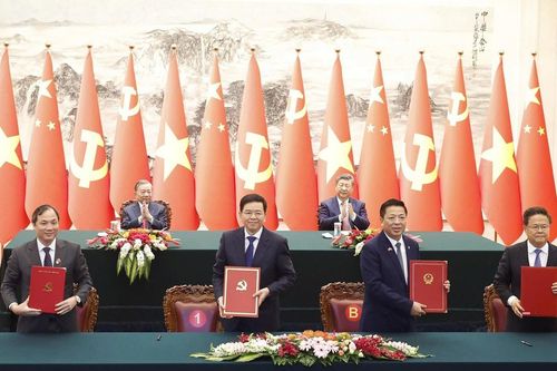 Bộ trưởng Trần Hồng Minh: Cơ hội lớn cho hợp tác đường sắt Việt Nam - Trung Quốc