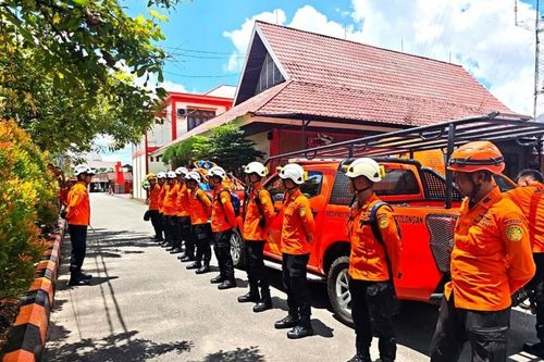 Rơi trực thăng tại Indonesia làm 8 người thiệt mạng
