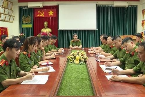 Những bước chân không mỏi trên tuyến đầu phá án