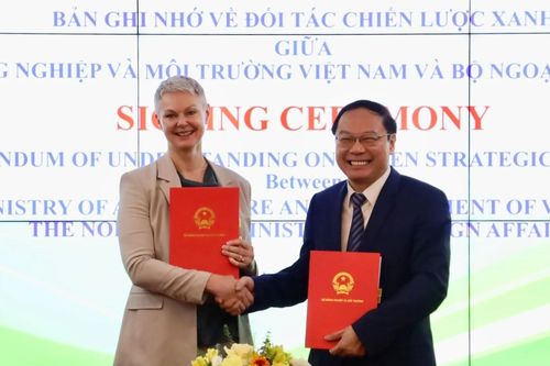 Việt Nam - Na Uy kí kết đối tác chiến lược xanh