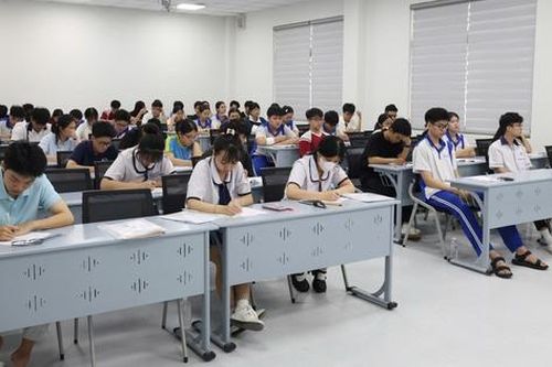 Kỳ thi đánh giá năng lực 2026 đợt 2: Vì sao thí sinh nên tái dự thi để bứt phá điểm số?