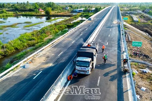 Quyết tâm thông xe cao tốc Hậu Giang - Cà Mau trước ngày 30/4