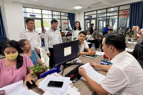 112 phường, xã tại TP. HCM chuyển giao chứng thực giao dịch sang tổ chức công chứng