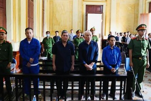 Siêu lừa Dương Thanh Cường lừa đảo hơn ngàn tỷ đồng tiếp tục ra tòa