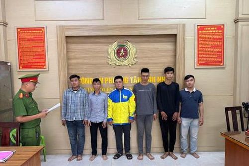 Khởi tố 8 đối tượng ẩu đả gây náo loạn tại quán cà phê ở TPHCM từ mâu thuẫn trên Facebook