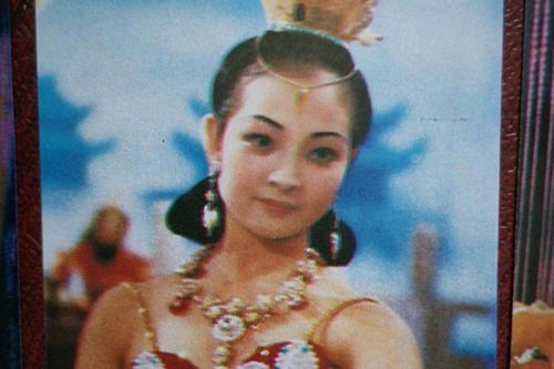 Cung nữ trong 'Tây du ký': Đỗ 2 trường đại học, trở thành nhà thiết kế nổi tiếng