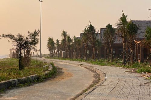 Dân ven biển Quảng Trị tiếc nuối nhìn dự án bãi tắm gần 260 tỷ 'đắp chiếu'