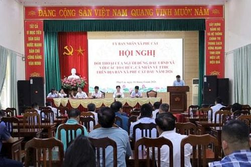 Xã Phú Cát: Tăng cường đối thoại để gần dân hơn