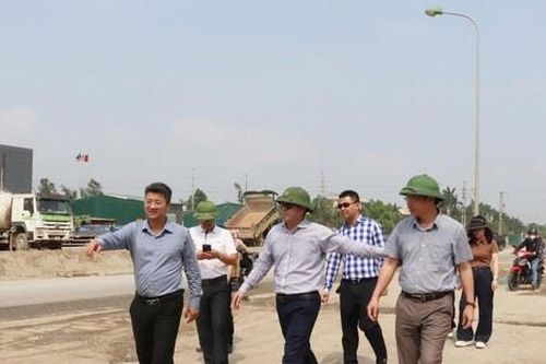 Phú Nghĩa kiểm điểm tiến độ dự án mở rộng Quốc lộ 6
