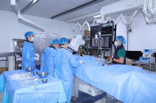 Cứu sống bệnh nhân người nước ngoài nhồi máu cơ tim cấp
