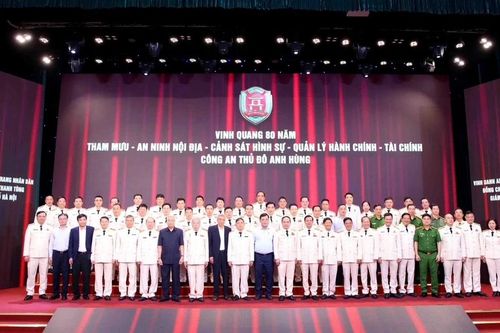 Tự hào và phát huy khát vọng cống hiến, vì Thủ đô bình yên