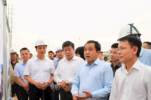 Bí thư Thành ủy Hà Nội thị sát 4 dự án trọng điểm