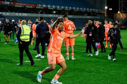 Coventry đổi đời nhờ Premier League