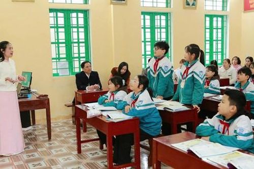 Quy định chuẩn nghề nghiệp giáo viên trung học cơ sở