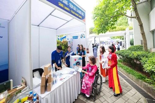 Đưa người khuyết tật vào trung tâm chuyển đổi số: Góc nhìn từ dữ liệu cộng đồng