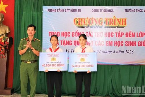 Công an Cần Thơ vững bản lĩnh, trọn nghĩa tình với nhân dân