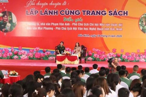 Lấp lánh cùng trang sách