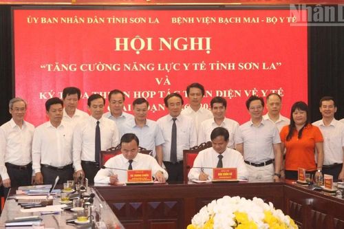 Sơn La ký kết hợp tác toàn diện với Bệnh viện Bạch Mai