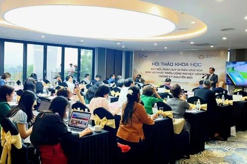 Kết nối, phát huy di sản gắn với phát triển công nghiệp văn hóa