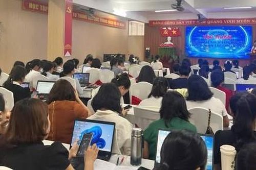 Phường Liên Chiểu tập huấn thí điểm giáo dục trí tuệ nhân tạo (AI) cấp tiểu học