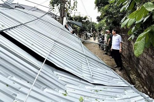 Mưa giông gây thiệt hại nhiều nơi, Phú Thọ khẩn trương khắc phục