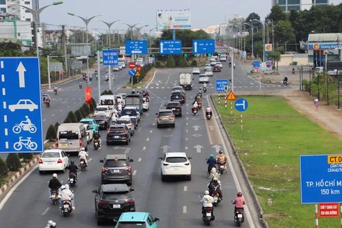 Cận cảnh hai nút giao gây ùn tắc cửa ngõ ra vào trung tâm Cần Thơ