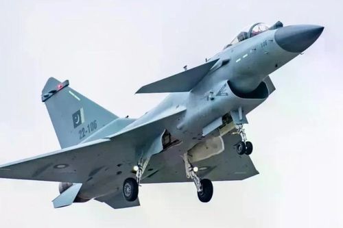 Rộ tin Không quân Pakistan hộ tống phái đoàn Iran về nước sau khi đàm phán thất bại