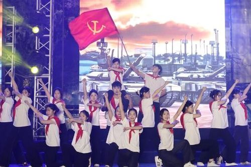 Sôi nổi liên hoan nghệ thuật thanh niên theo sở thích